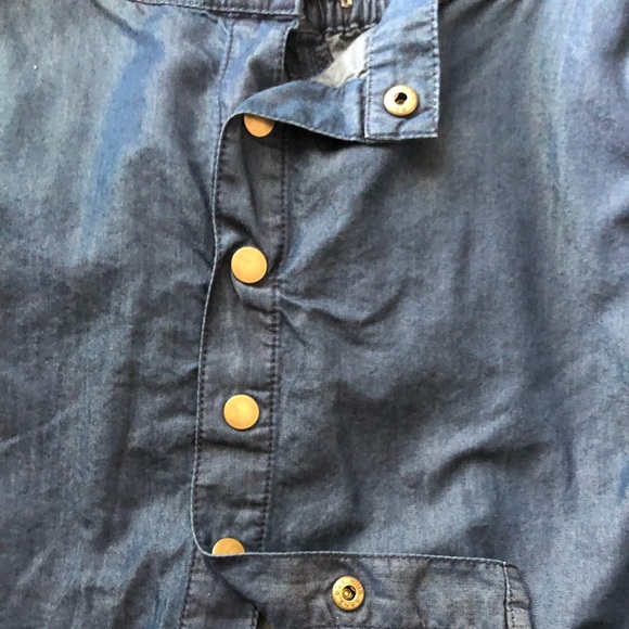 Button down denim skirt - Picture 2 of 4